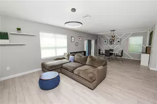 3231 Hilltop Cir, Lakewood Ranch, FL 34211 - Photo 6