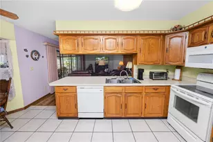 5113 Moll Acres Dr, Plant City, FL 33566 - Photo 12