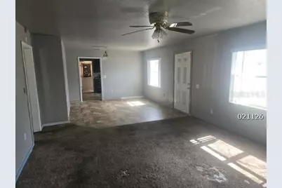 321 Ariana Avenue, Auburndale, FL 33823 - Photo 2