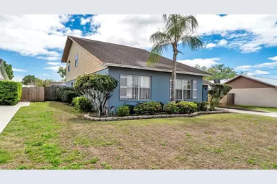 2221 Eastmeadows Road, Lakeland, FL 33812 - Photo 2