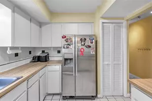 2221 Eastmeadows Rd, Lakeland, FL 33812 - Photo 14