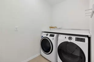 3540 San Moise Pl, Plant City, FL 33567 - Photo 14