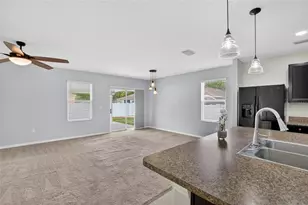 3540 San Moise Pl, Plant City, FL 33567 - Photo 10