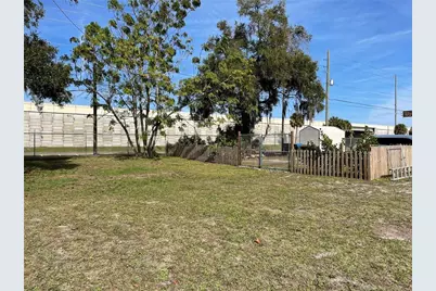 750 Charlie Taylor Road, Plant City, FL 33566 - Photo 12