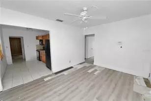 403 W Valencia St, Lakeland, FL 33805 - Photo 4