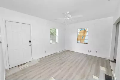 403 W Valencia Street, Lakeland, FL 33805 - Photo 6