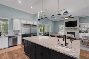 1 Brogden Ct SE, Winter Haven, FL 33880 - Photo 6