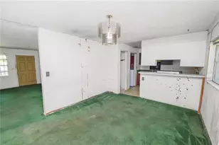 1219 Robert King High Dr, Lakeland, FL 33805 - Photo 4