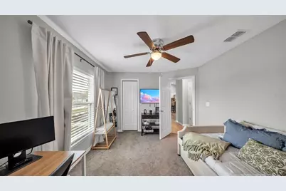 6796 Hampshire Boulevard, Lakeland, FL 33813 - Photo 18