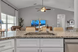 6796 Hampshire Blvd, Lakeland, FL 33813 - Photo 10