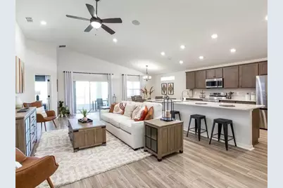 1069 Forest Lake Drive, Wildwood, FL 34785 - Photo 4