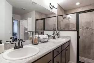 1069 Forest Lake Dr, Wildwood, FL 34785 - Photo 8