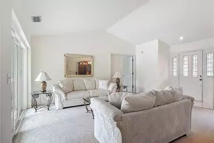 5926 Buck Run Dr, Lakeland, FL 33811 - Photo 4