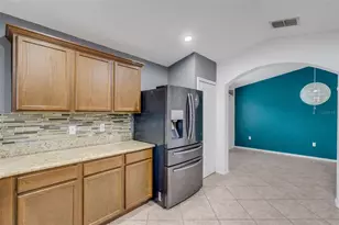 1712 Charmi Dr, Lakeland, FL 33810 - Photo 10