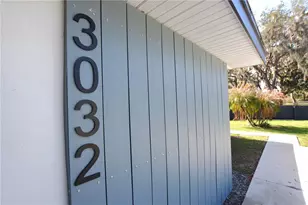 3032 Spirit Lake Dr, Winter Haven, FL 33880 - Photo 2