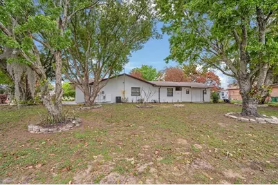 711 W Frederick Ave, Dundee, FL 33838 - Photo 4