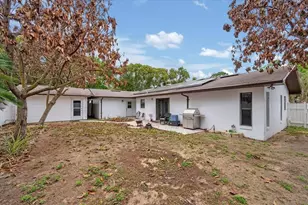 711 E Frederick Ave, Dundee, FL 33838 - Photo 32