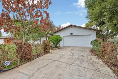 711 W Frederick Ave, Dundee, FL 33838 - Photo 2