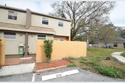 939 Castle Way, Lakeland, FL 33803 - Photo 2