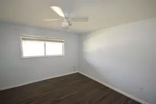 939 Castle Way, Lakeland, FL 33803 - Photo 24