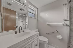 466 Lake Carolyn Cir, Lakeland, FL 33813 - Photo 16