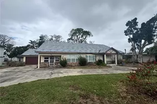 1450 W Lake Cannon Dr NW, Winter Haven, FL 33881 - Photo 2