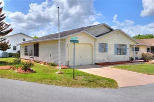 4861 Squire Hollow Dr, Lakeland, FL 33801 - Photo 1