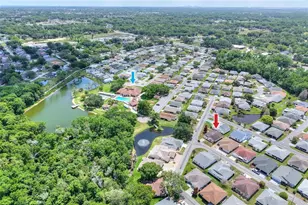 4861 Squire Hollow Dr, Lakeland, FL 33801 - Photo 4