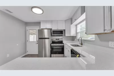 2504 Cresap Street, Lakeland, FL 33815 - Photo 6