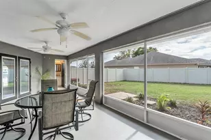 538 Powder Horn Row, Lakeland, FL 33809 - Photo 4