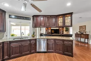 538 Powder Horn Row, Lakeland, FL 33809 - Photo 10