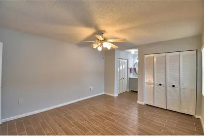 1690 Colonnades Circle N, Lakeland, FL 33811 - Photo 28