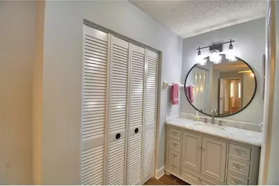 1690 Colonnades Circle N, Lakeland, FL 33811 - Photo 30