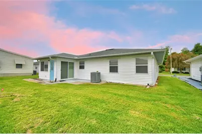 1690 Colonnades Circle N, Lakeland, FL 33811 - Photo 2