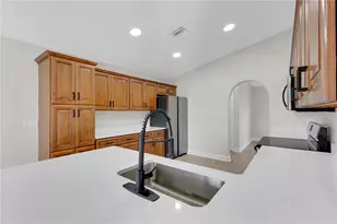 8 Oakridge Dr, Frostproof, FL 33843 - Photo 16