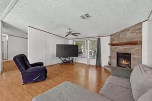 2916 Keene Country Ct, Plant City, FL 33565 - Photo 18