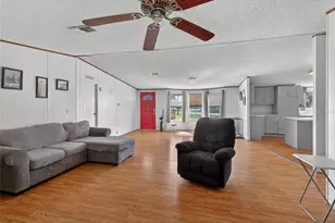 2916 Keene Country Ct, Plant City, FL 33565 - Photo 12