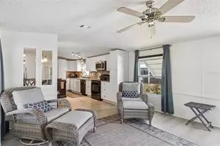 8556 Breeze Hill Dr, Lake Wales, FL 33898 - Photo 8