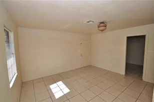 131 Denton Ave, Auburndale, FL 33823 - Photo 4