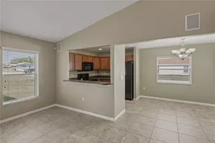 2940 Coach Lamp Rd, Mulberry, FL 33860 - Photo 4