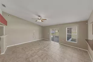 2940 Coach Lamp Rd, Mulberry, FL 33860 - Photo 2