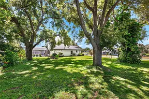 2861 Pondview Dr, Haines City, FL 33844 - Photo 30