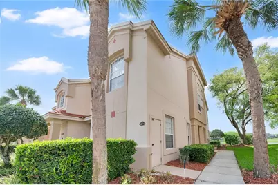 427 Enclave Place #427, Lakeland, FL 33803 - Photo 4