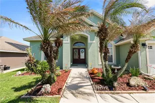 6756 HartsWorth Dr, Lakeland, FL 33813 - Photo 4