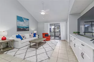 940 Fenton Ln, Lakeland, FL 33809 - Photo 4