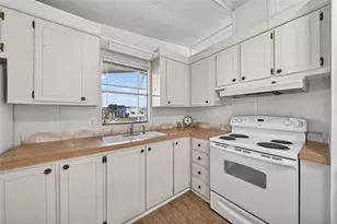 409 Village Cir SW, Winter Haven, FL 33880 - Photo 20