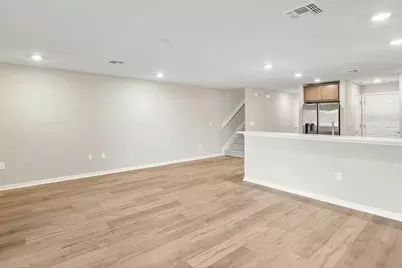 306 Chesapeake Drive, Saint Cloud, FL 34771 - Photo 6