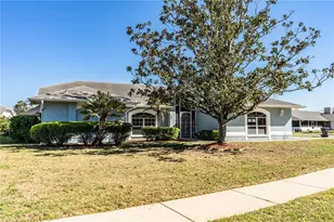 507 Powder Horn Row, Lakeland, FL 33809 - Photo 6