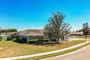 507 Powder Horn Row, Lakeland, FL 33809 - Photo 68