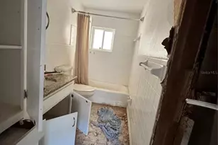 7921 Lakeshore Dr, Tampa, FL 33604 - Photo 6